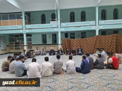 گفتگوی صمیمانه دانشجومعلمان پردیس  های استانی دانشگاه فرهنگیان یزد با سرپرست این دانشگاه و اعضای هیات رئیسه 9