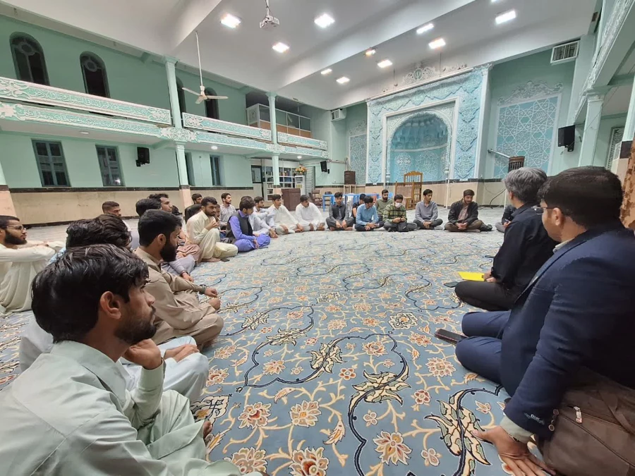 گفتگوی صمیمانه دانشجومعلمان پردیس  های استانی دانشگاه فرهنگیان یزد با سرپرست این دانشگاه و اعضای هیات رئیسه 11