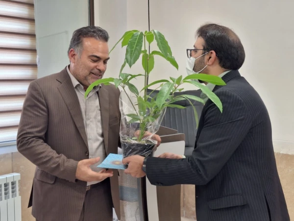 تقدیر و تجلیل از اساتید و مهارت آموزان مرکز توان افزایی،توانمندسازی و مهارت آموزی دانشگاه فرهنگیان یزد 6