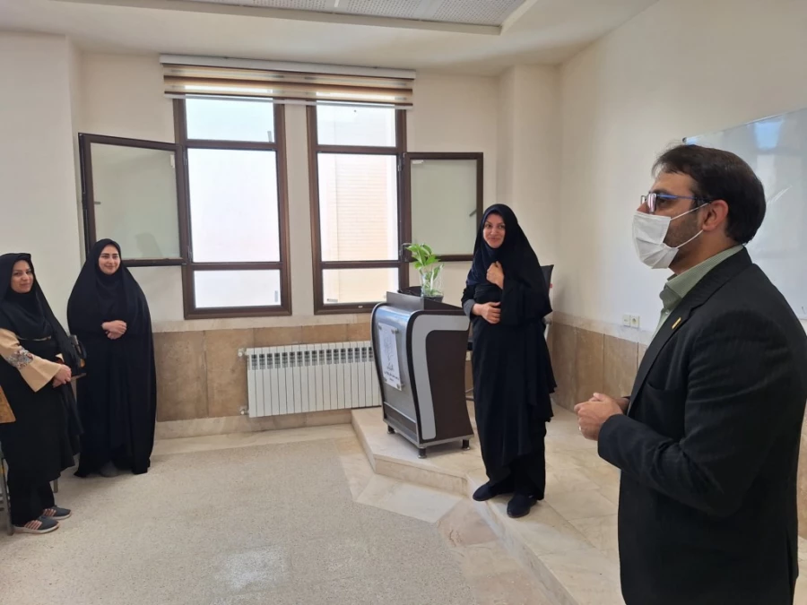 تقدیر و تجلیل از اساتید و مهارت آموزان مرکز توان افزایی،توانمندسازی و مهارت آموزی دانشگاه فرهنگیان یزد 12