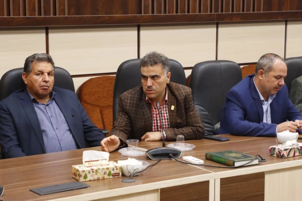 سومین نشست هم اندیشی اساتید دانشگاه فرهنگیان استان یزد در سال جدید برگزار شد
 7