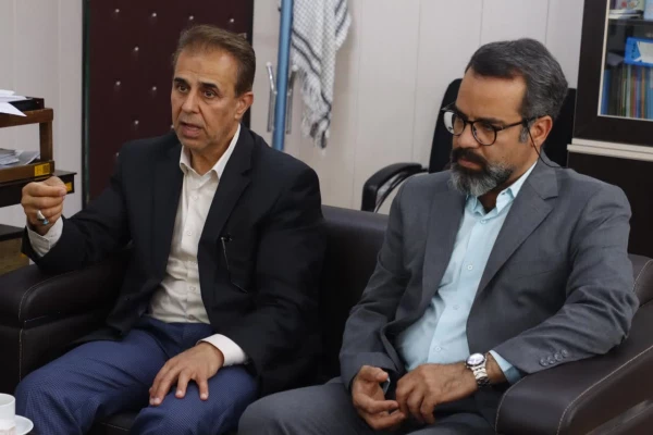 دیدار رییس دانشگاه فنی حرفه ای استان با سرپرست دانشگاه فرهنگیان یزد و تبریک به مناسبت هفته گرامیداشت مقام معلم 
 4