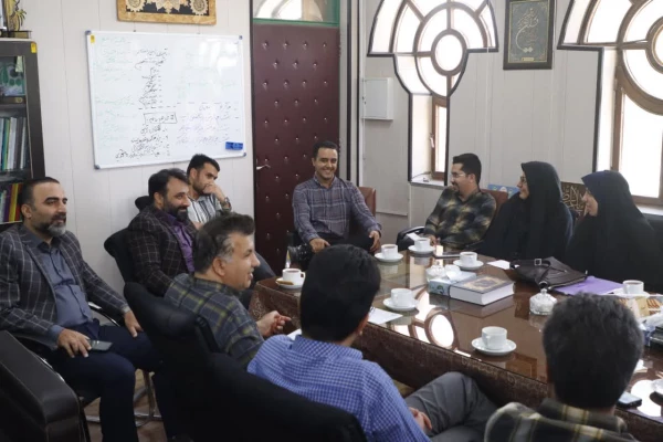 سلسله جلسات هماهنگی برگزاری مرحله منطقه ای یازدهمین جشنواره تخصصی تدریس برتر برگزار شد
 4