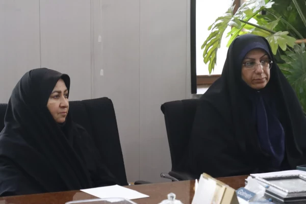 چهارمین جلسه ستاد اقامه نماز دانشگاه فرهنگیان استان یزد تشکیل شد.
 3