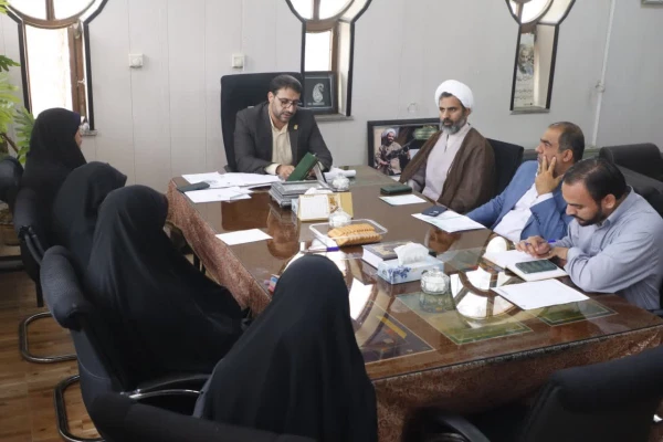 چهارمین جلسه ستاد اقامه نماز دانشگاه فرهنگیان استان یزد تشکیل شد.
 4