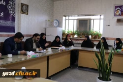  سومین دورهمی و گفتگو صمیمانه کارمندان پردیس حضرت فاطمه الزهرا(س) با سرپرست دانشگاه فرهنگیان یزد برگزار شد 
 3