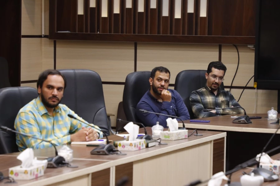  سومین نشست هم اندیشی و دیدار صمیمانه سرپرست دانشگاه فرهنگیان استان با کارمندان پردیس شهیدان پاک نژاد برگزار شد
 5