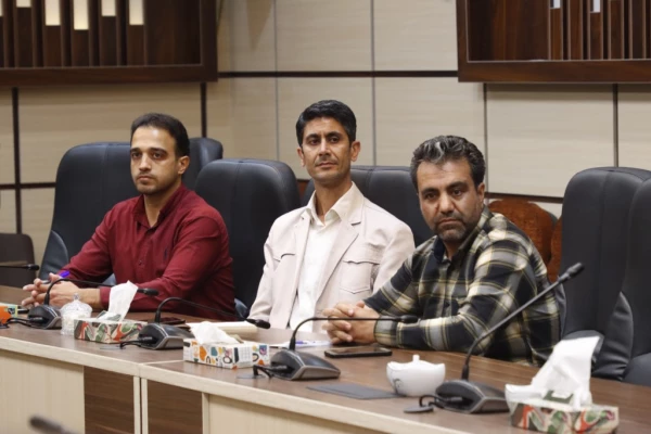  سومین نشست هم اندیشی و دیدار صمیمانه سرپرست دانشگاه فرهنگیان استان با کارمندان پردیس شهیدان پاک نژاد برگزار شد
 6