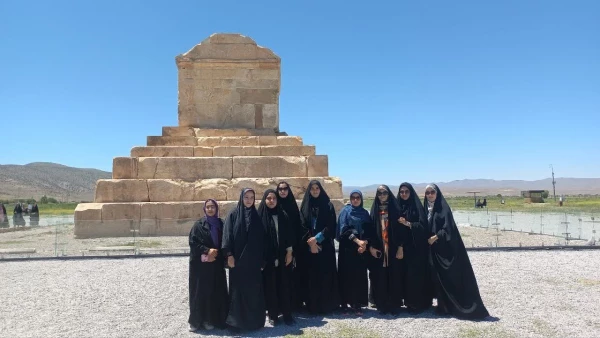 اردوی فرهنگی_سیاحتی شیراز ویژه دانشجو معلمان پردیس فاطمه الزهرا(س) برگزار شد.
 5