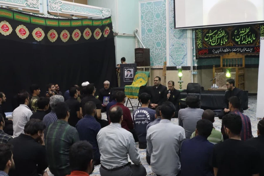 مراسم گرامیداشت شهدای خدمت به ویژه آیت الله سید ابراهیم رئیسی و هیئت همراه در دانشگاه فرهنگیان استان یزد برگزار شد. 10