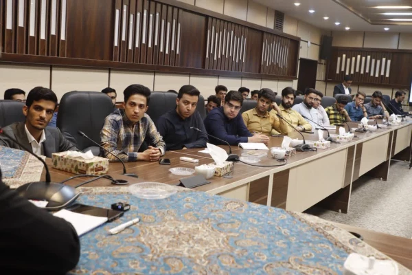 برگزاری نشست پرسش و پاسخ دانشجویی با حضور دکتر محمد صالح جوکار ، نماینده مردم یزد در مجلس شورای اسلامی حول موضوع نظام مسائل آموزش و پرورش و دانشگاه فرهنگیان 6