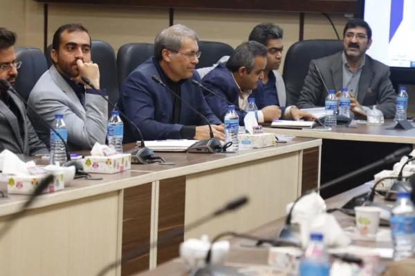 کارگاه آموزشی تربیت ارزیاب های حرفه ای در دانشگاه فرهنگیان استان یزد برای اولین بار برگزار شد. 
 3