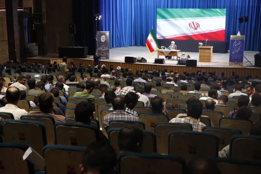 مراسم باشکوه هفتمین روز شهادت شهدای خدمت و همایش تبیینی بیانیه گام دوم انقلاب اسلامی برگزار شد.
 2