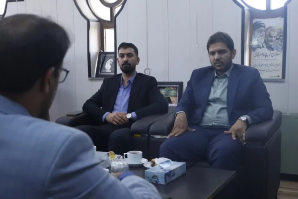 دیدار سرپرست دانشگاه فرهنگیان استان یزد با مدیر کل ورزش و جوانان استان 
 2