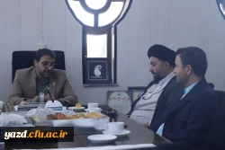 دیدار سرپرست دانشگاه فرهنگیان یزد با مسئولین شهرستان زارچ 
 3