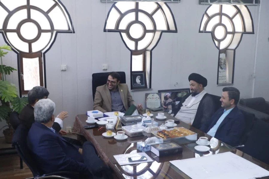 دیدار سرپرست دانشگاه فرهنگیان یزد با مسئولین شهرستان زارچ 
 5