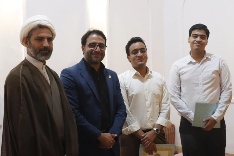 تقدیر از فعالان فرهنگی و دانشجویی پردیس شهیدان پاکنژاد دانشگاه فرهنگیان یزد 
 3