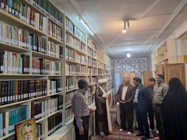 دیدار سرپرست دانشگاه فرهنگیان یزد با خانواده مرحوم استاد علی مازارچی و حضور در مراسم سالگرد مرحوم رمضان صادقیان از پیشکسوتان دانشگاه 7