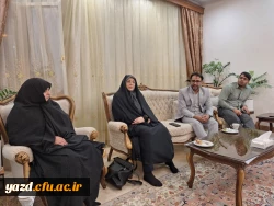 دیدار سرپرست دانشگاه فرهنگیان یزد با پیشکسوت پردیس حضرت فاطمه الزهرا(س) و پدر شهید دفاع مقدس 4