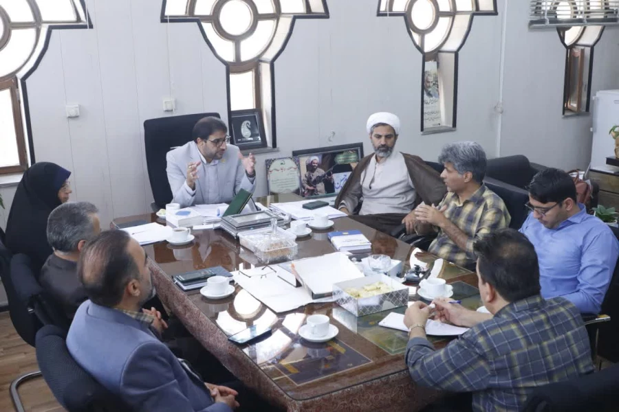 بیست و پنجمین جلسه شورای مدیریت، نظارت، ارزیابی و توسعه منابع دانشگاه فرهنگیان یزد برگزار شد. 
 8