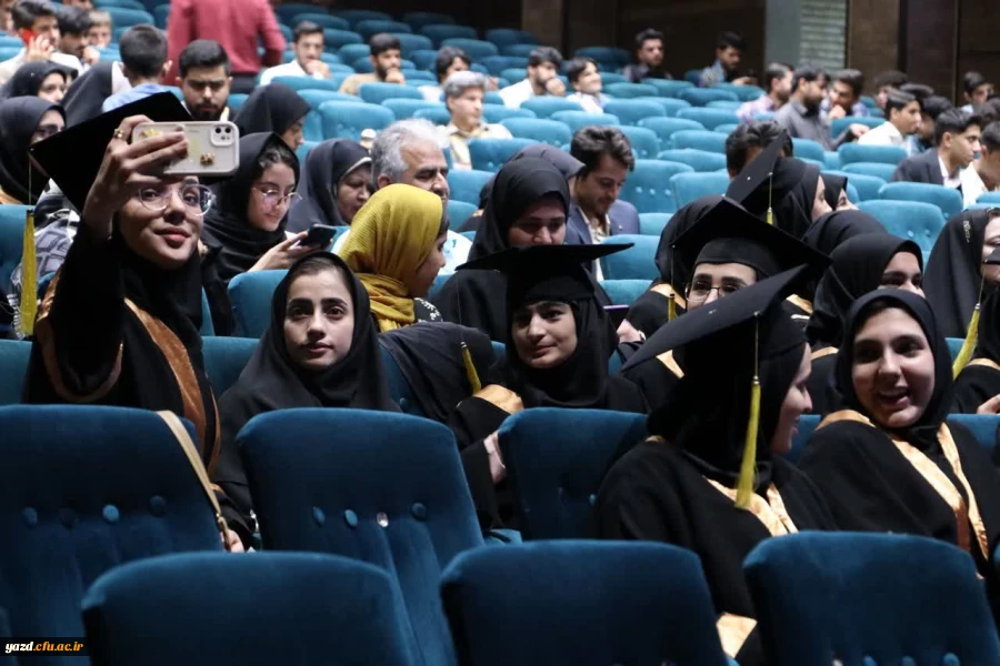 جشن باشکوه عید سعید غدیر و آیین دانش آموختگی دانشجو معلمان ورودی ۹۹ دانشگاه فرهنگیان استان یزد برگزار شد.
 3