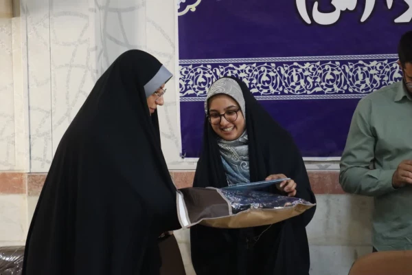 مراسم تقدیر، تکریم و معارفه دبیران و اعضای جدید و سابق شورای صنفی پردیس های استانی برگزار شد.
 3