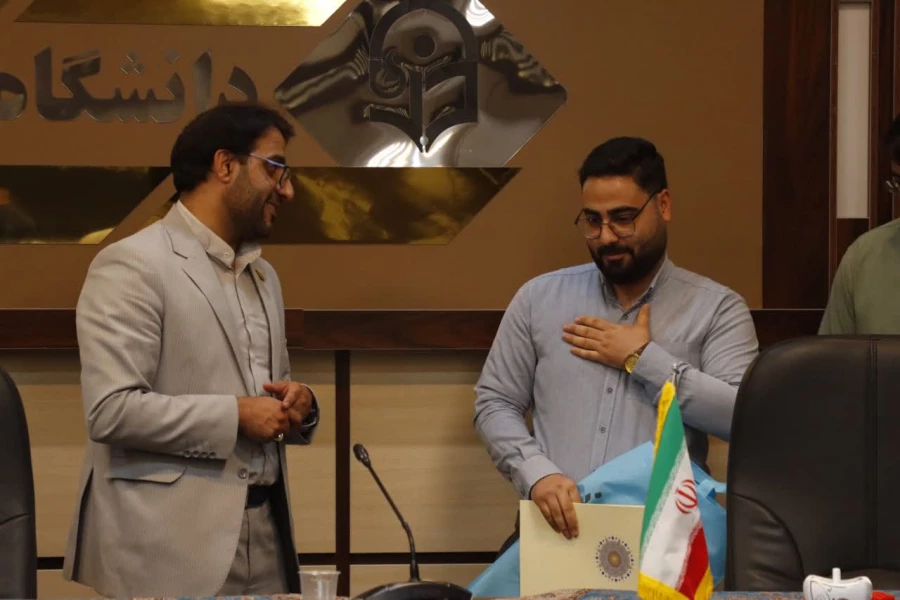 مراسم تقدیر، تکریم و معارفه دبیران و اعضای جدید و سابق شورای صنفی پردیس های استانی برگزار شد.
 8