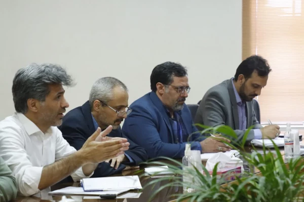 سومین و چهارمین جلسه ستاد اجرایی فرآیند ارزیابی تخصصی داوطلبان ورودی های 1403 دانشگاه فرهنگیان یزد برگزار شد.
 2