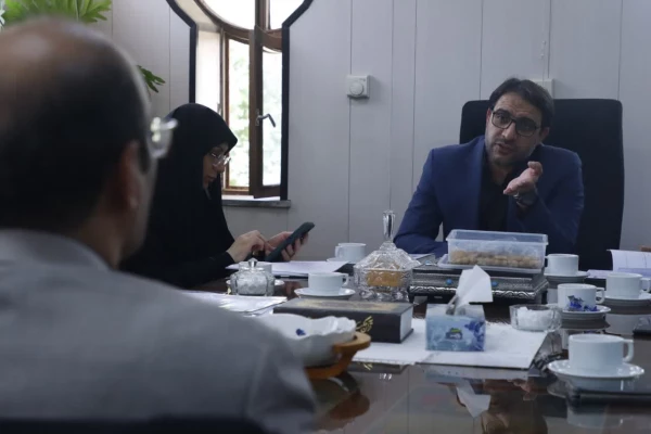 کارگروه ارزیابی متقاضیان فعالیت به صورت مأمورین اداری و آموزشی در دانشگاه فرهنگیان یزد تشکیل شد.
 4