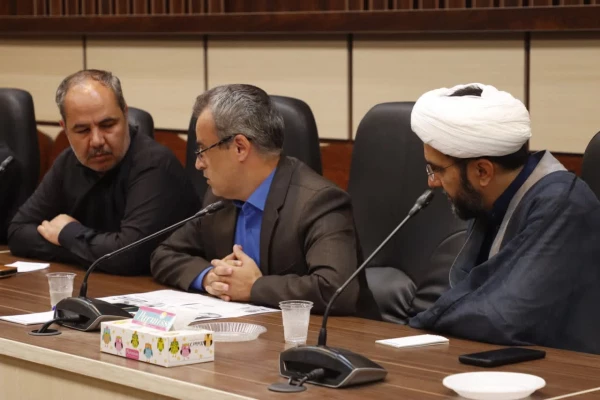 یازدهمین جلسه شورای پژوهشی و فناوری دانشگاه فرهنگیان استان یزد برگزار شد.
 3