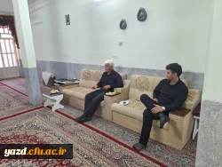 دیدار سرپرست دانشگاه فرهنگیان یزد با دو پیشکسوت مرکز تربیت معلم شهید پاک نژاد یزد 6
