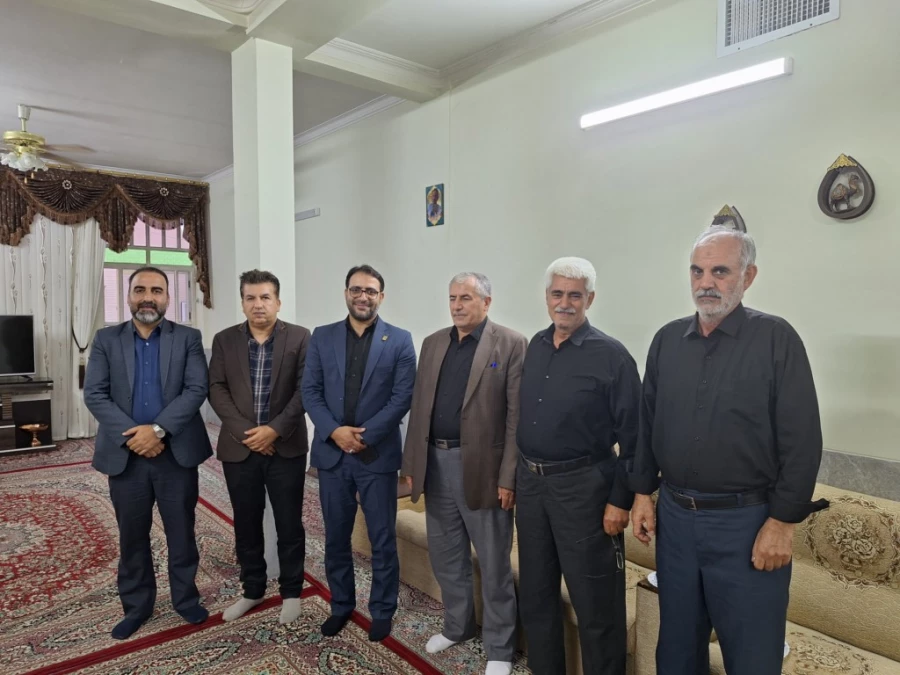 دیدار سرپرست دانشگاه فرهنگیان یزد با دو پیشکسوت مرکز تربیت معلم شهید پاک نژاد یزد 9