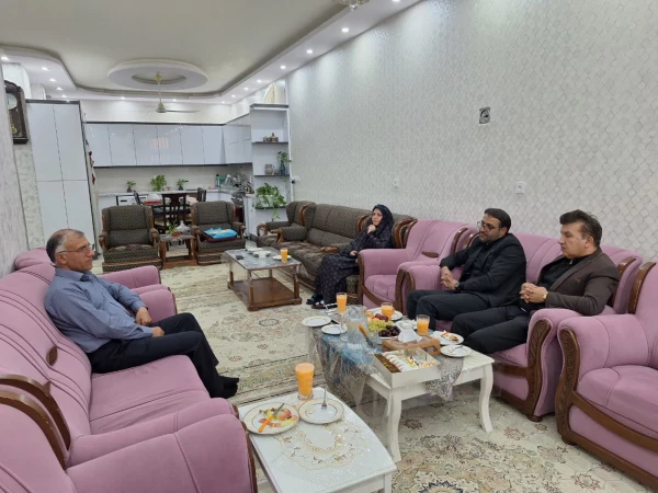 دیدار سرپرست دانشگاه فرهنگیان یزد با پیشکسوت پردیس شهیدان پاک نژاد دانشگاه فرهنگیان یزد 4