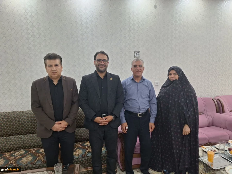 دیدار سرپرست دانشگاه فرهنگیان یزد با پیشکسوت پردیس شهیدان پاک نژاد دانشگاه فرهنگیان یزد 8
