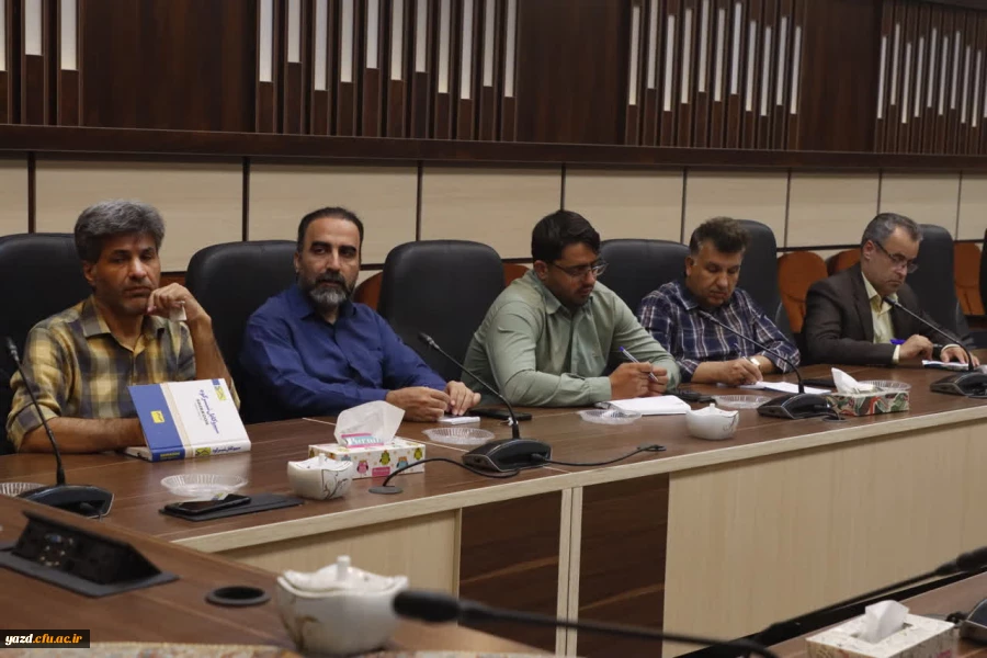 رهنامه و نظام جامع ارزیابی عملکرد؛ نمایشگاه تلاش، تحرک، توفیق در مسیر تعالی 
 5