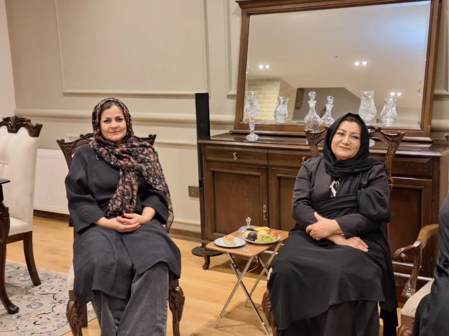 دیدار سرپرست و مدیران دانشگاه فرهنگیان یزد با دو پیشکسوت پردیس حضرت فاطمه الزهرا(س) یزد 4