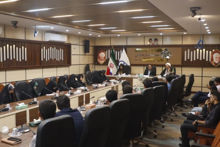 یکصد و بیستمین جلسه شورای فرهنگی اجتماعی دانشگاه فرهنگیان استان یزد برگزار شد. 5