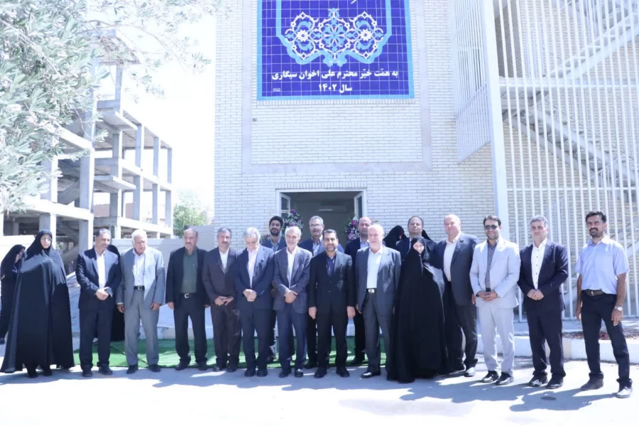 آیین افتتاح خوابگاه حضرت فاطمه الزهرا سلام الله علیها پردیس خواهران دانشگاه فرهنگیان استان یزد برگزار شد. 10