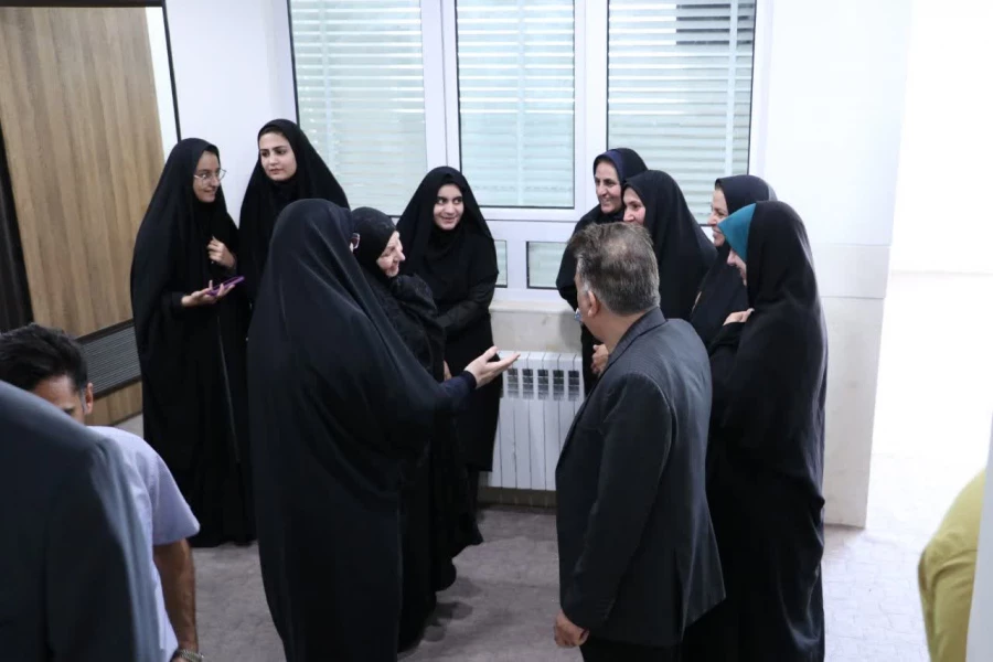 آیین افتتاح خوابگاه حضرت فاطمه الزهرا سلام الله علیها پردیس خواهران دانشگاه فرهنگیان استان یزد برگزار شد. 12