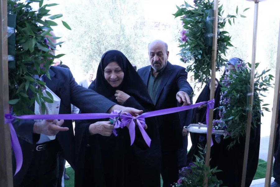 آیین افتتاح خوابگاه حضرت فاطمه الزهرا سلام الله علیها پردیس خواهران دانشگاه فرهنگیان استان یزد برگزار شد. 15