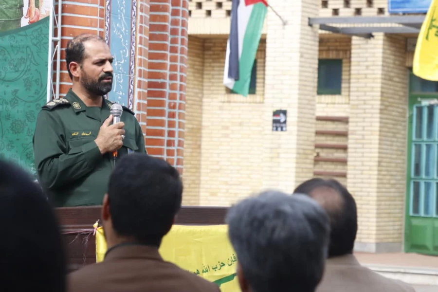 تجمع و شادی حماسی اساتید، کارمندان و دانشجو معلمان دانشگاه فرهنگیان یزد در حمایت و تشکر از اقدام موشکی و غرور آفرین سپاه مقتدر 3