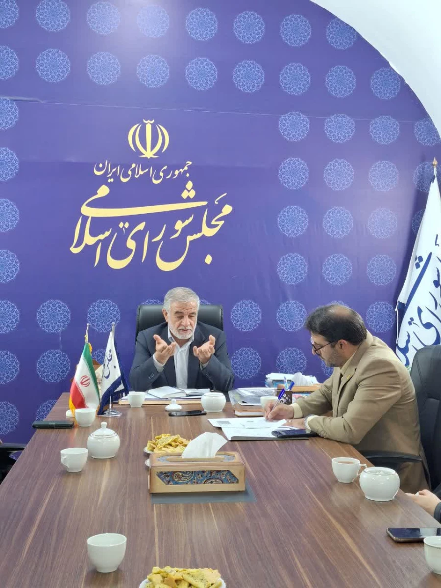 دیدار هیئت رییسه دانشگاه فرهنگیان استان یزد با نماینده مردم یزد، زارچ و اشکذر در مجلس شورای اسلامی 3