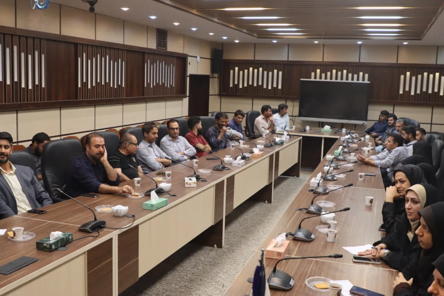 سومین دیدار صمیمانه سرپرست دانشگاه فرهنگیان یزد با نیروهای شرکتی و نگهبانان پردیس های استانی 3