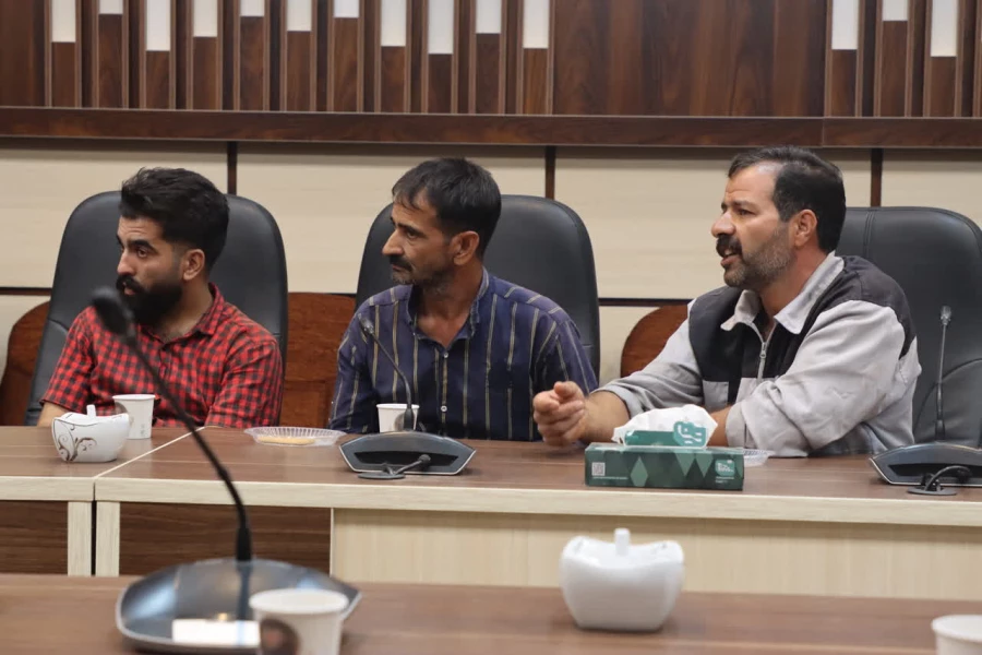 سومین دیدار صمیمانه سرپرست دانشگاه فرهنگیان یزد با نیروهای شرکتی و نگهبانان پردیس های استانی 4