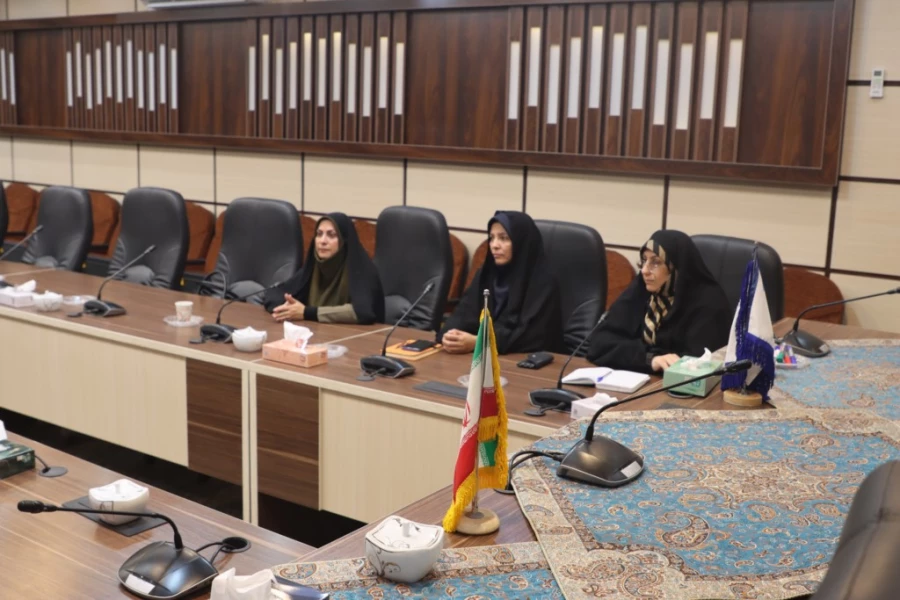 برگزاری چهاردهمین جلسه شورای پژوهشی و فناوری دانشگاه فرهنگیان استان یزد 6