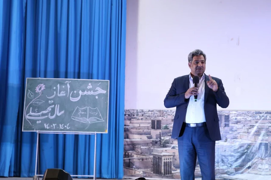 جشن باشکوه آغاز سال تحصیلی جدید ویژه پردیس های استانی دانشگاه فرهنگیان یزد برگزار شد. 17