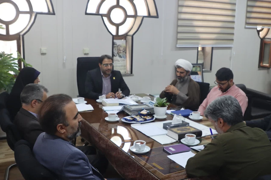 بیست و هفتمین جلسه شورای مدیریت نظارت و ارزیابی دانشگاه فرهنگیان یزد صورت گرفت. 4