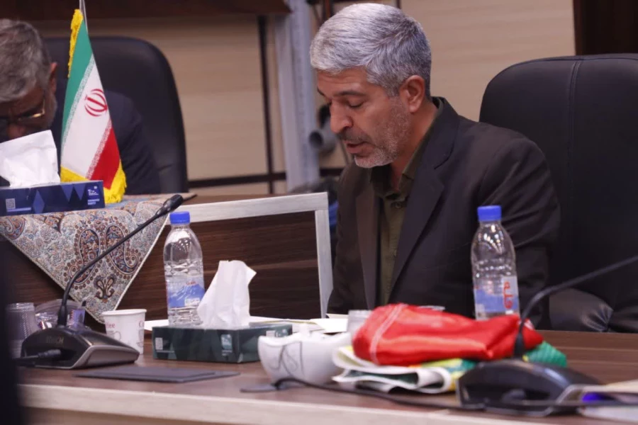 آیین تکریم و معارفه مسئول بسیج اساتید دانشگاه فرهنگیان یزد برگزار شد. 12