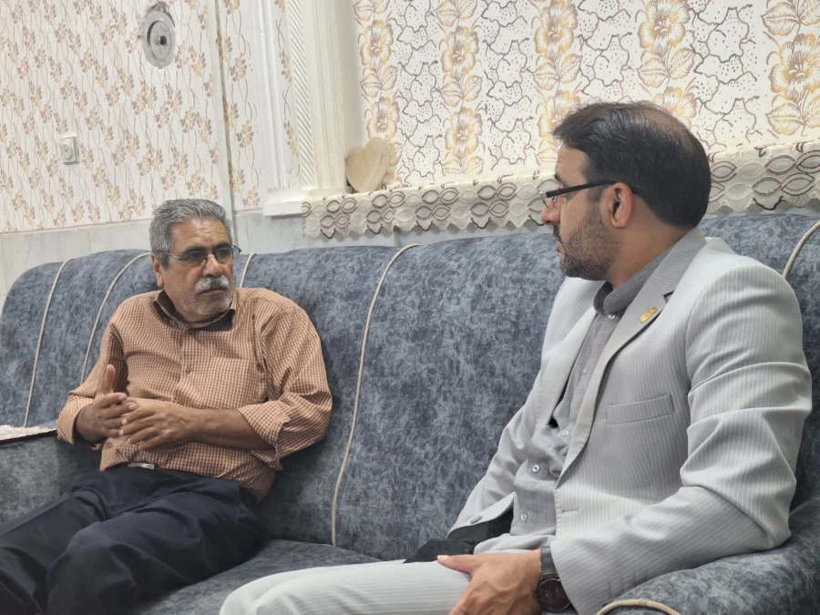 دیدار سرپرست دانشگاه فرهنگیان یزد با دو پیشکسوت مرکز تربیت معلم شهید پاک نژاد 9