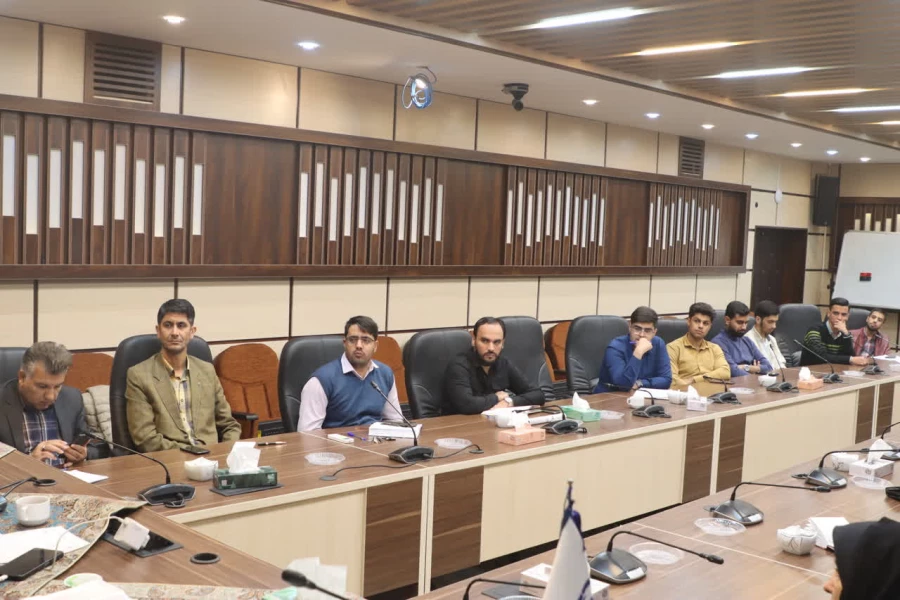 شورای سیاستگذاری رویداد ملی "فریاد هنر" در دانشگاه فرهنگیان استان یزد تشکیل شد. 4